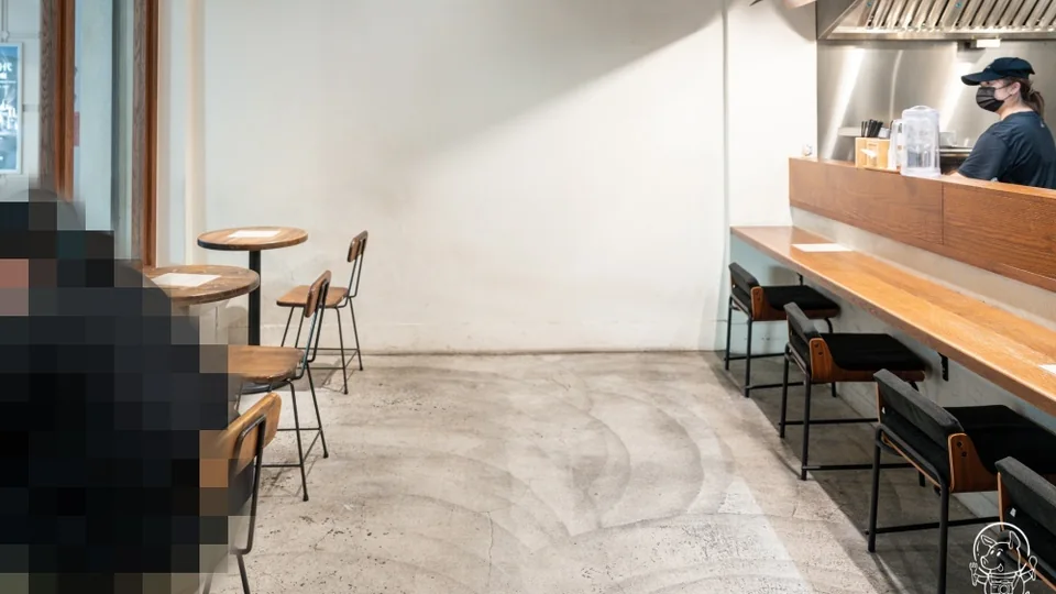 am / pm Bar 台中酒吧店家照片
