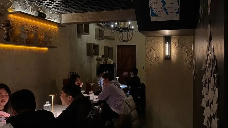 舟倉 Cabin Cafe 台中酒吧店家照片